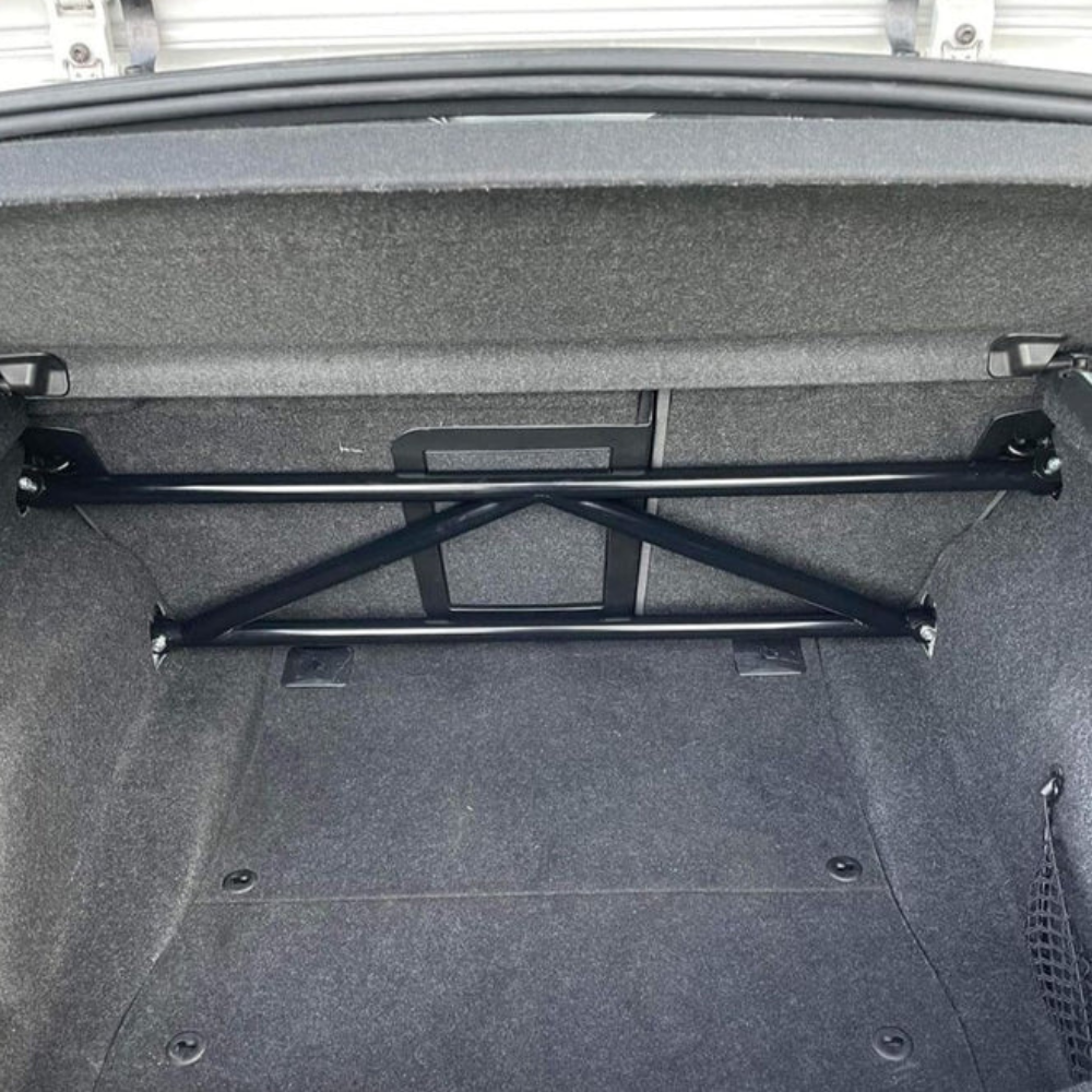 k-brace®-bmw-1-series-e81-e87-hatchback-rear-strut-brace-7 - BAF-90RTBI