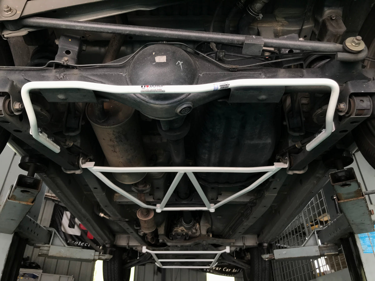 Ultra Racing Anti Roll Bars-547