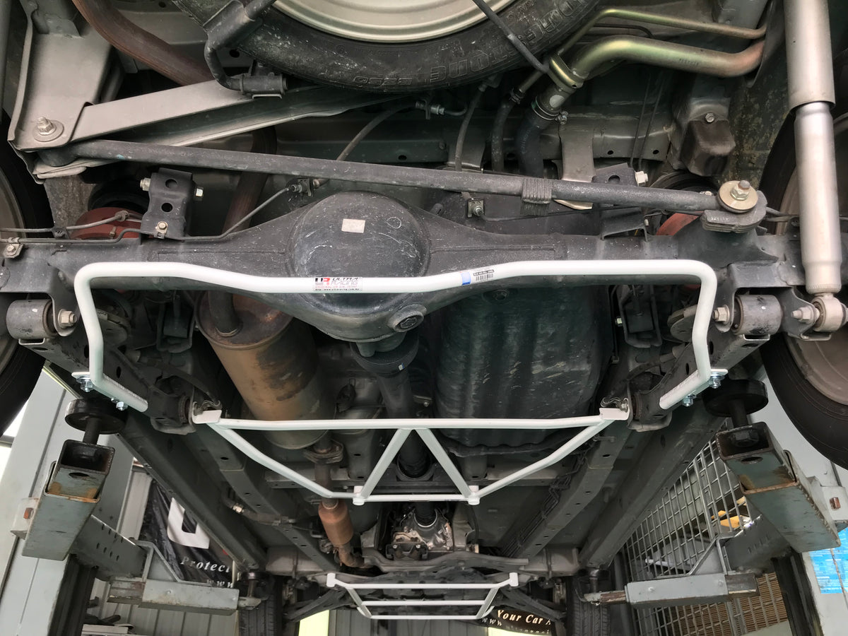 Ultra Racing Anti Roll Bars-225