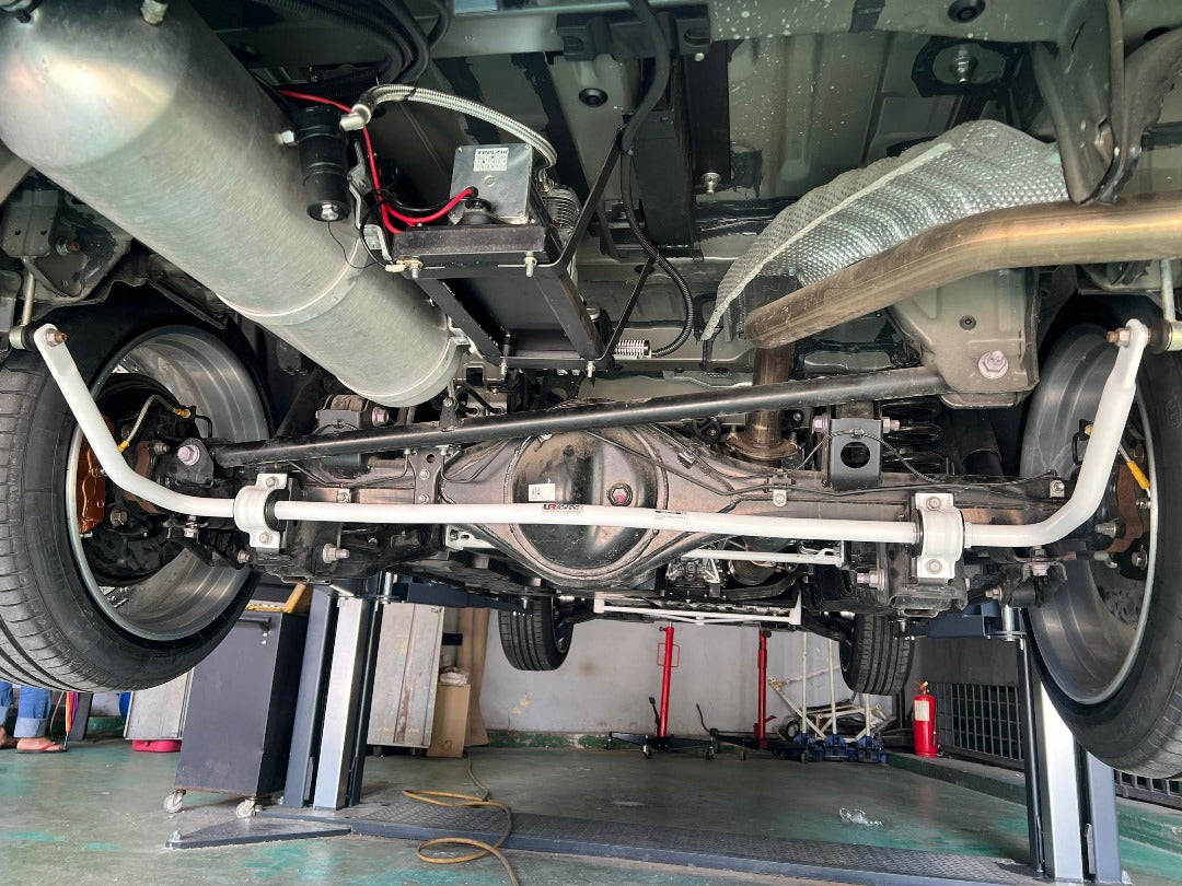 Ultra Racing Anti Roll Bars-574