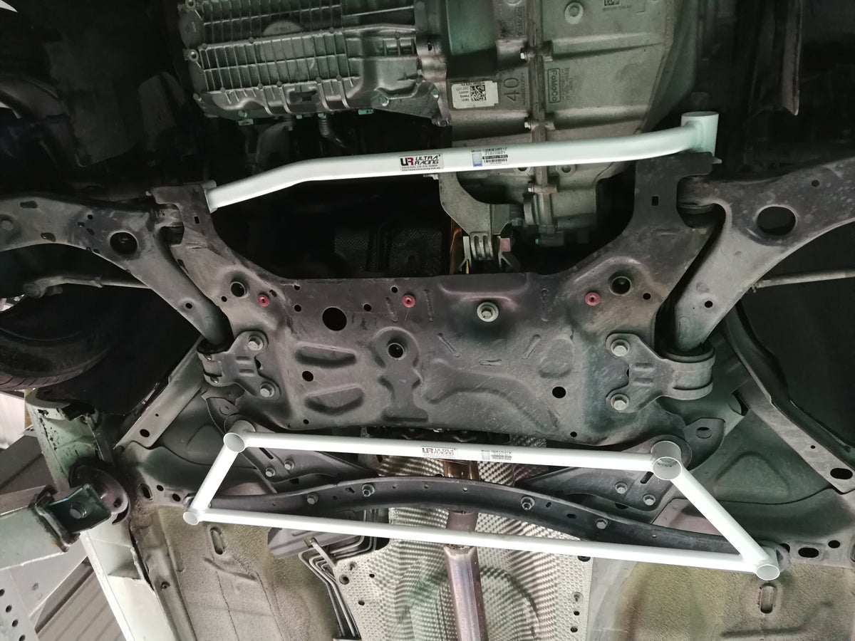 Ultra Racing Front Lower Brace-182
