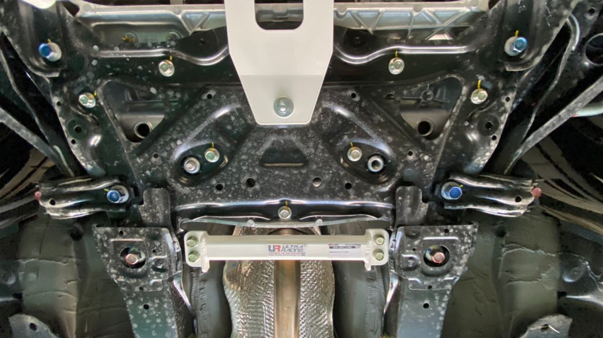 Ultra Racing Front Lower Brace-251