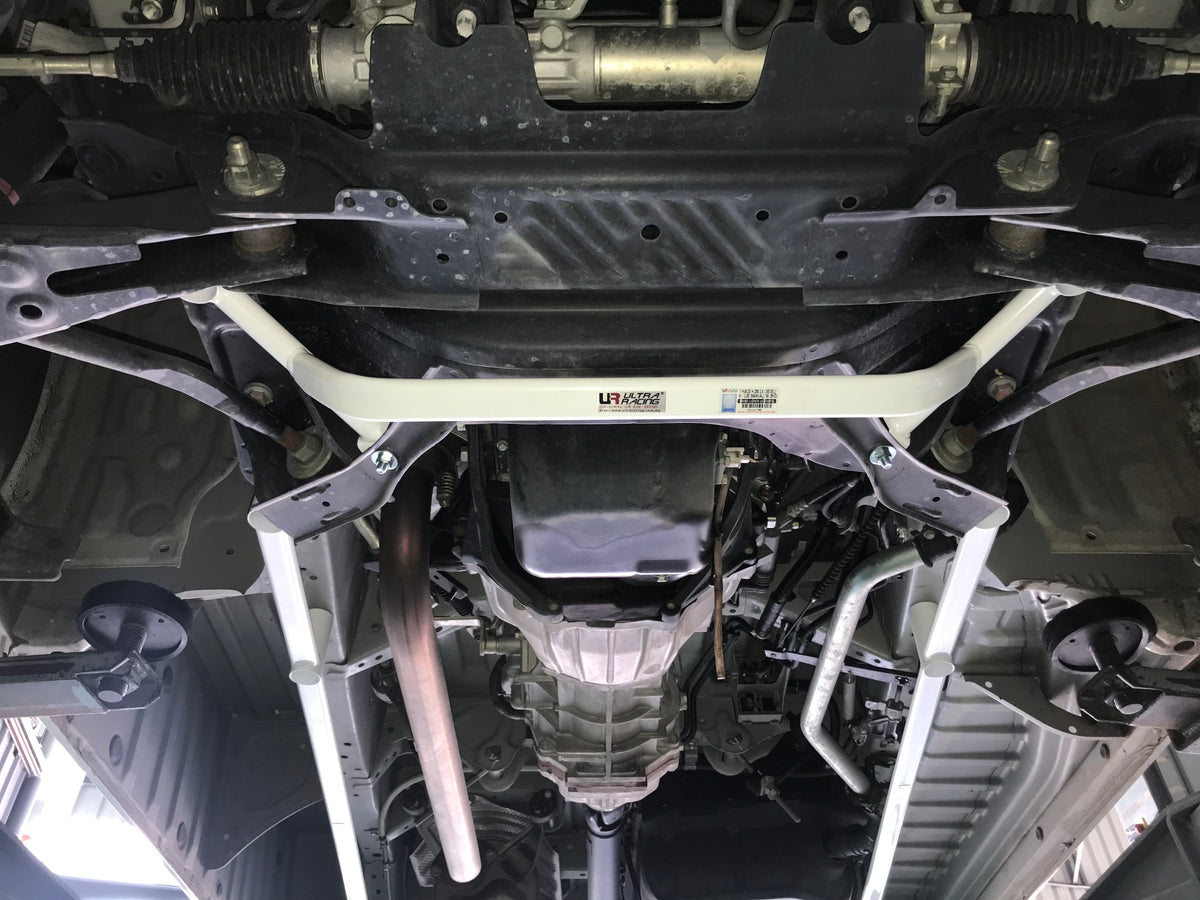 Ultra Racing Front Lower Brace-886