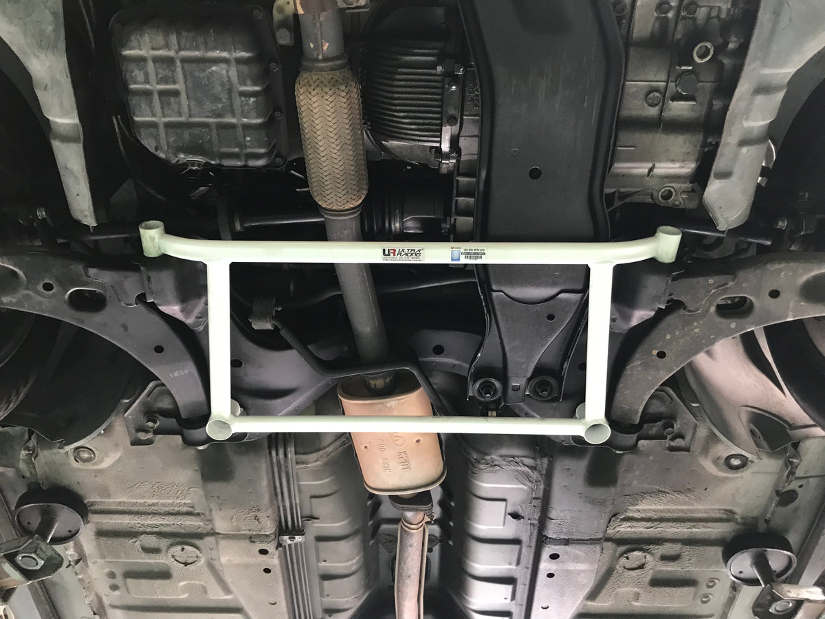 Ultra Racing Braces Kia Carens / Sephia / Spectra, Naza Citra – Front Lower Bar / Front Member Brace