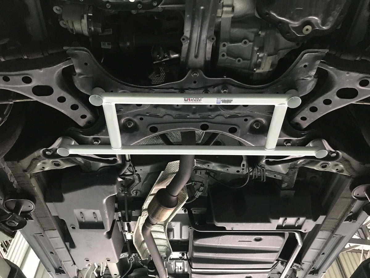 Ultra Racing Front Lower Brace-909