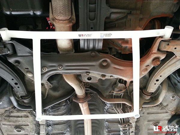 Ultra Racing Braces Toyota Corolla – Front Lower Bar / Front Member Brace