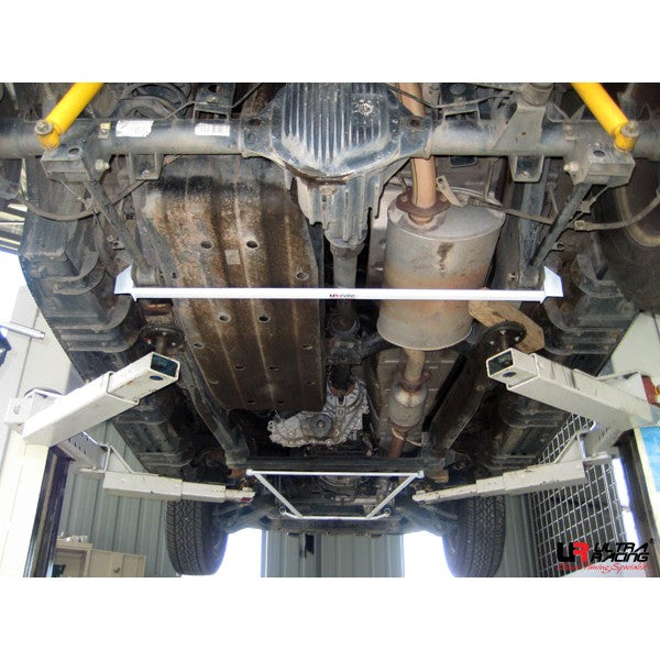 Ultra Racing Braces Ssangyong Rexton II – Front Lower Bar / Front Member Brace
