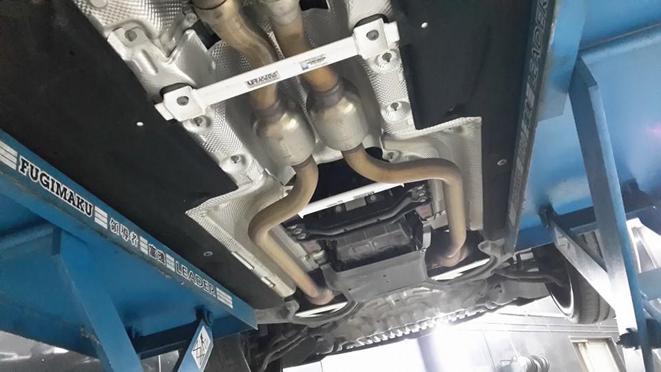 Ultra Racing Mid Lower Brace-217