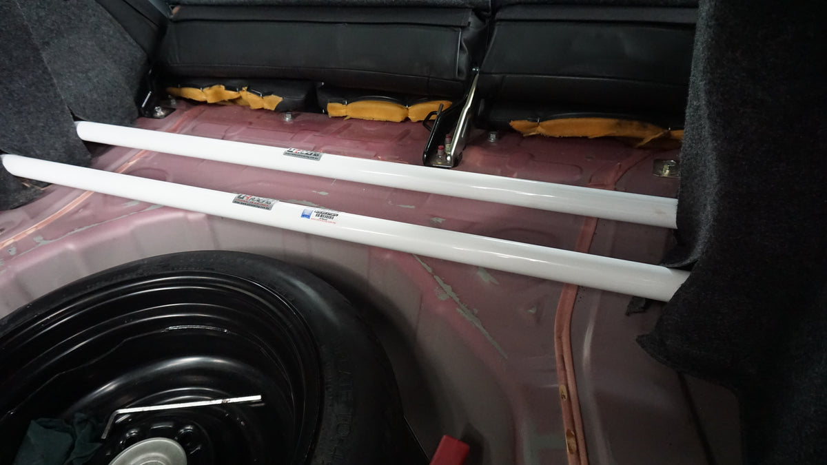 Ultra Racing Braces Mitsubishi Lancer EX / Fortis / GT – Rear Strut Bar / Rear Tower Bar