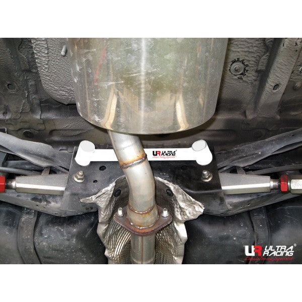 Ultra Racing Rear Lower Brace-651
