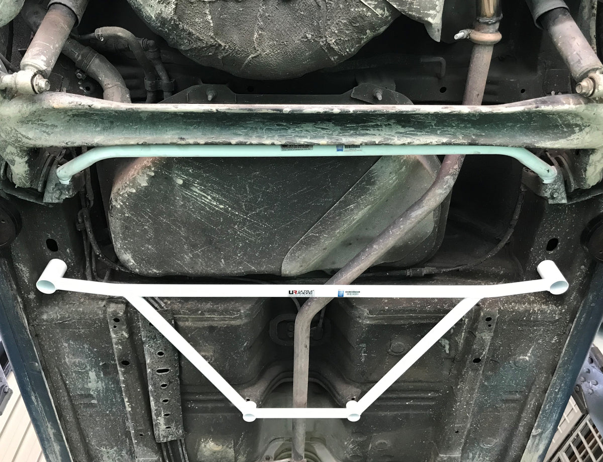 Ultra Racing Rear Lower Brace-377