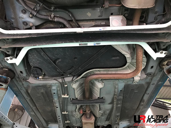 Ultra Racing Rear Lower Brace-222