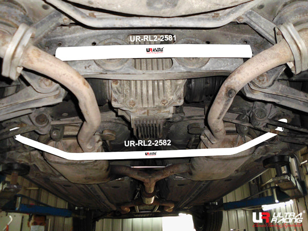Ultra Racing Rear Lower Brace-527