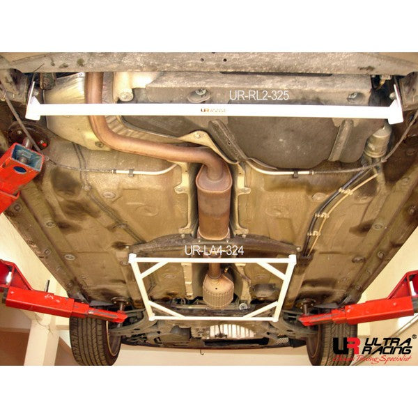 Ultra Racing Rear Lower Brace-1054