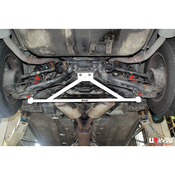 Ultra Racing Rear Lower Brace-454
