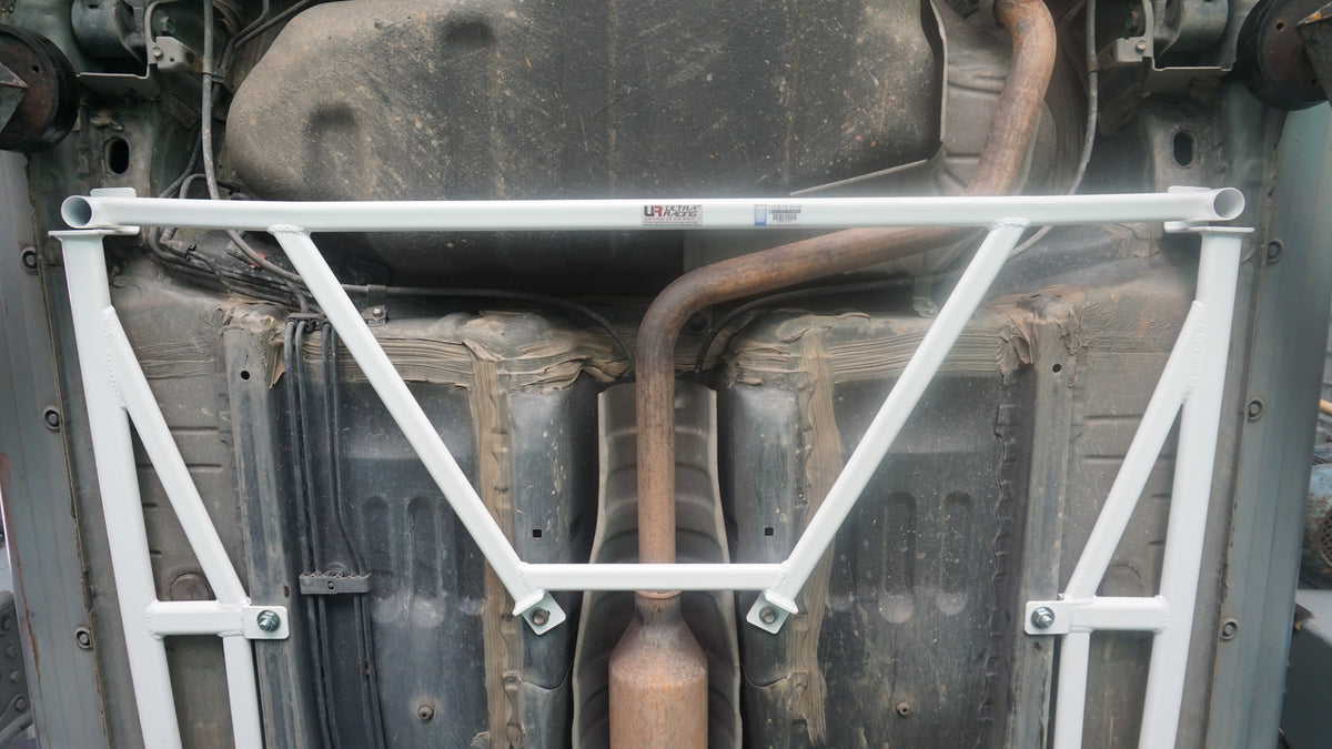 Ultra Racing Rear Lower Brace-948