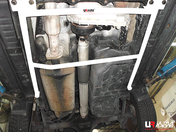 Ultra Racing Rear Lower Brace-209