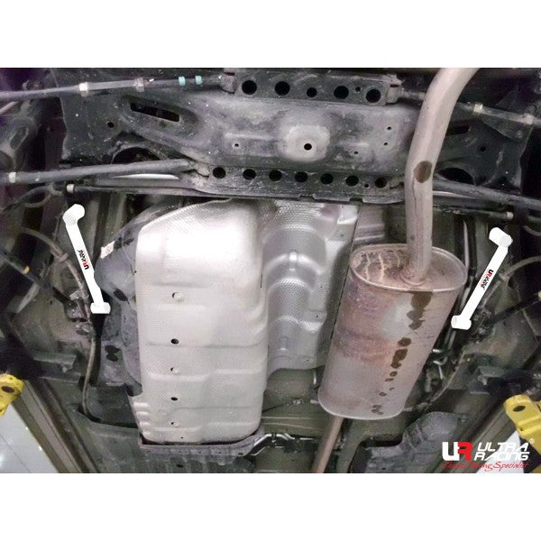 Ultra Racing Rear Lower Brace-997