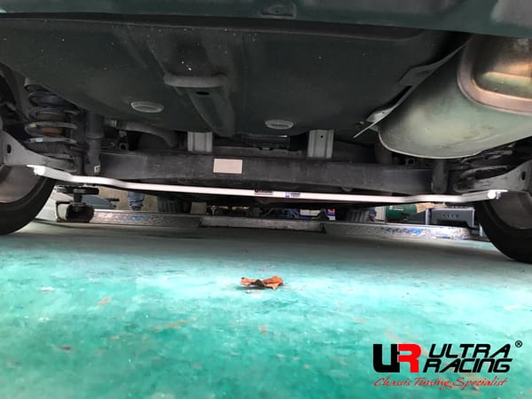Ultra Racing Braces Kia Forte / Koup / Soul – Rear Anti-Roll Bar / Rear Sway Bar / Rear Stabilizer Bar - URKR-AR19-445