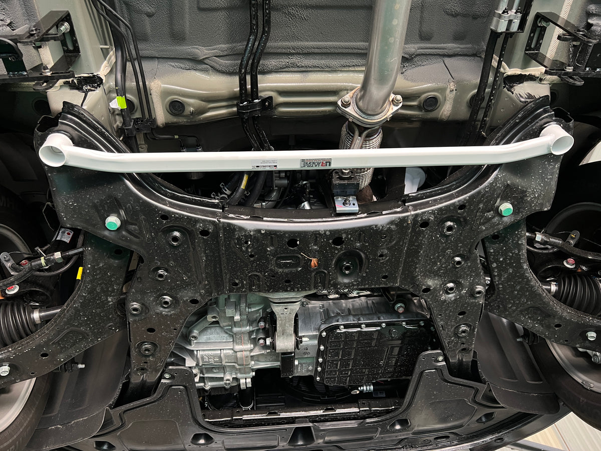 Ultra Racing Front Lower Brace-354