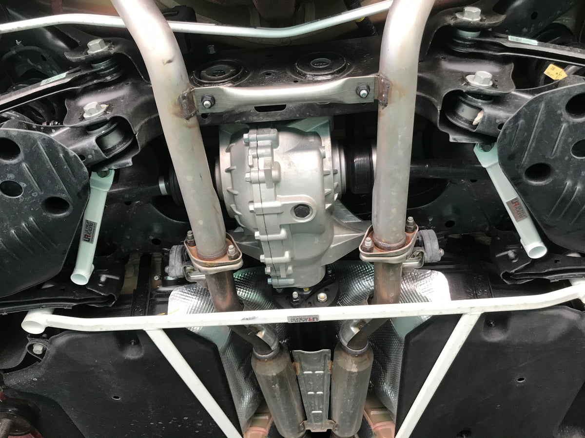 Ultra Racing Braces Kia Stinger – Rear Lower Side Bar / Rear Side Member Brace